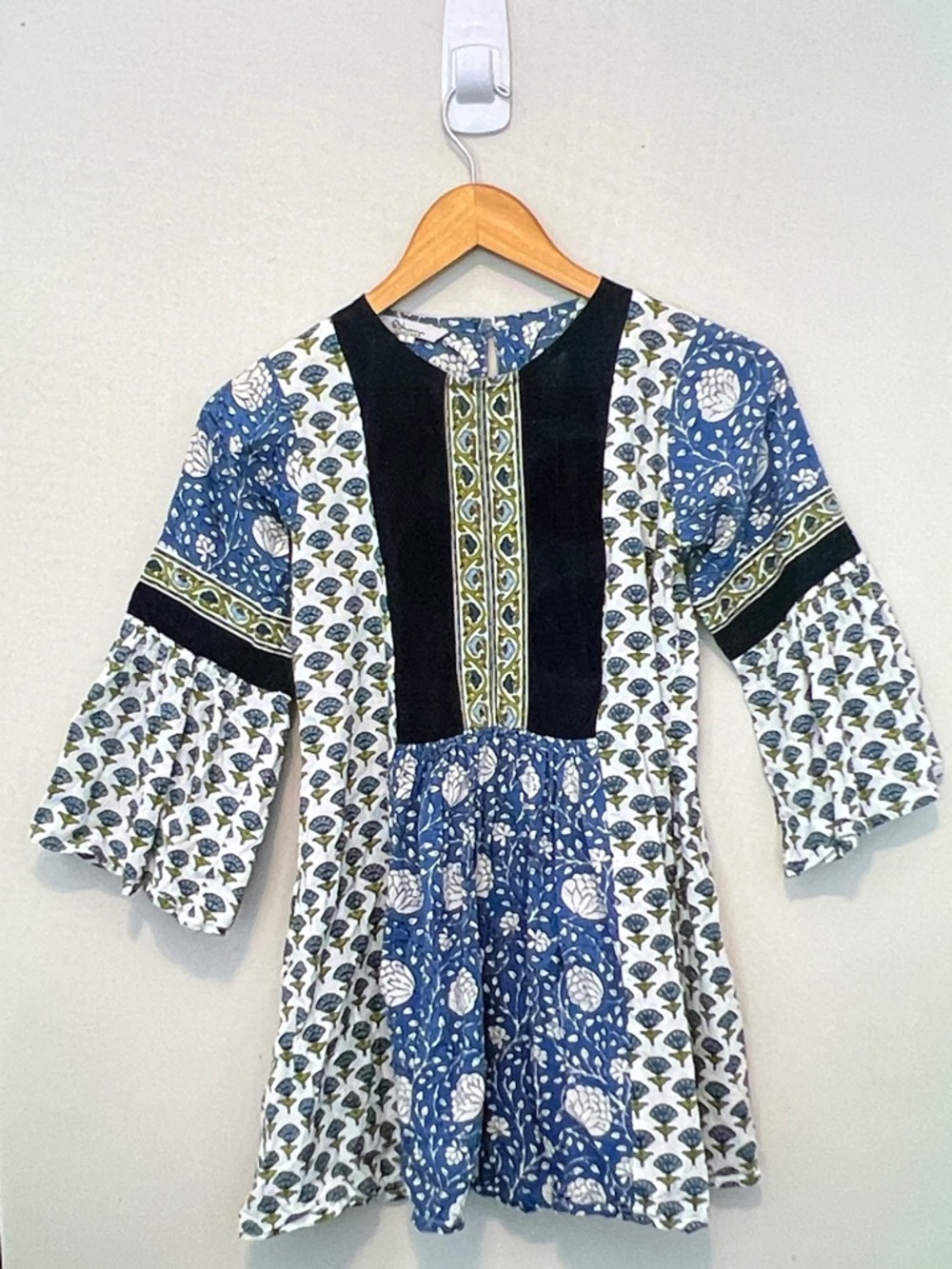 Mixed -print bohemian tunic top